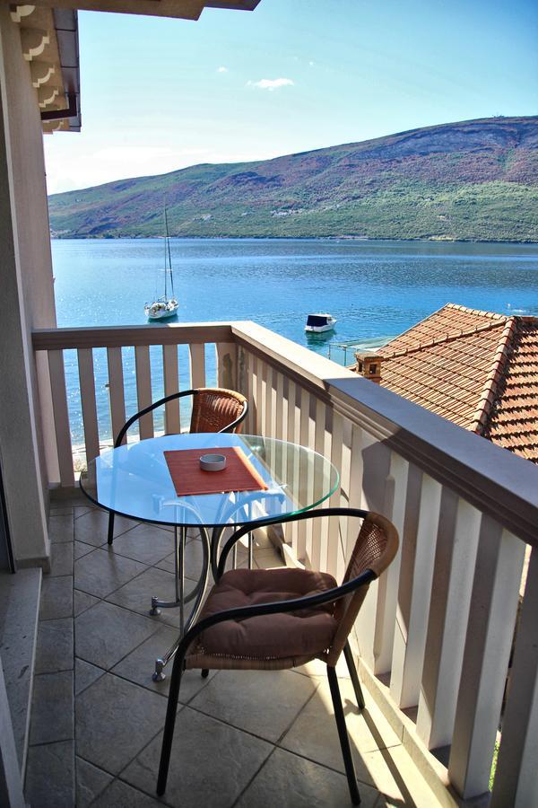 Vila Jadranka Apartments Herceg Novi Bagian luar foto